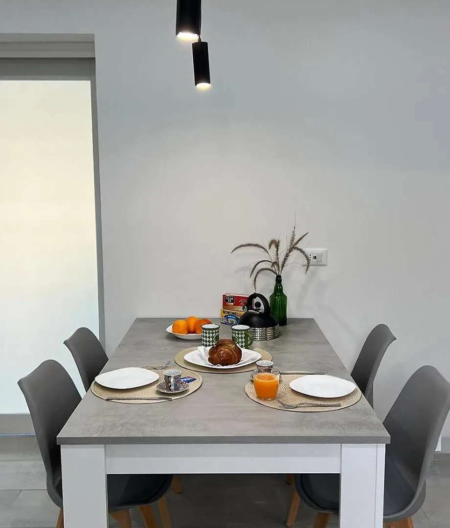 Villa Leonessa Tremestieri Etneo Homestay
