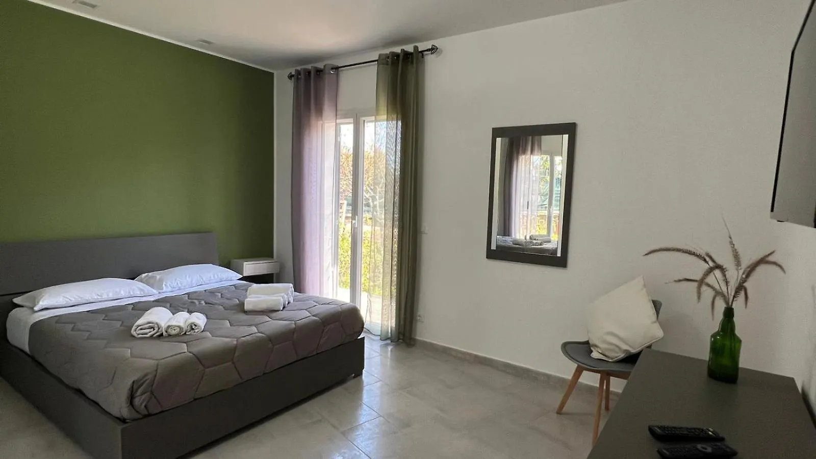 Villa Leonessa Tremestieri Etneo 0*,